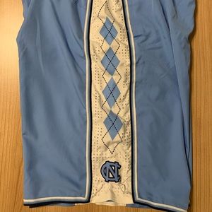Authentic - Jordan UNC basketball shorts - size XL